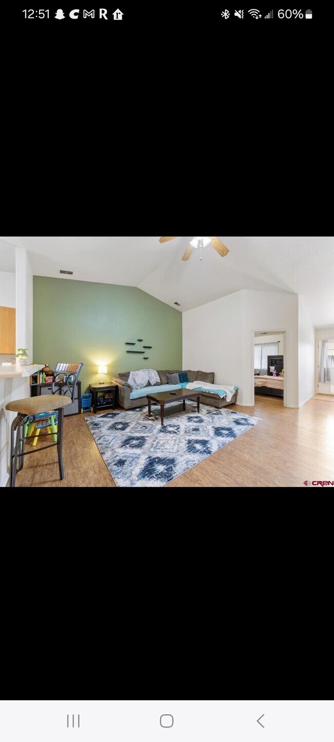Foto del edificio - 3242 Meadows Pkwy