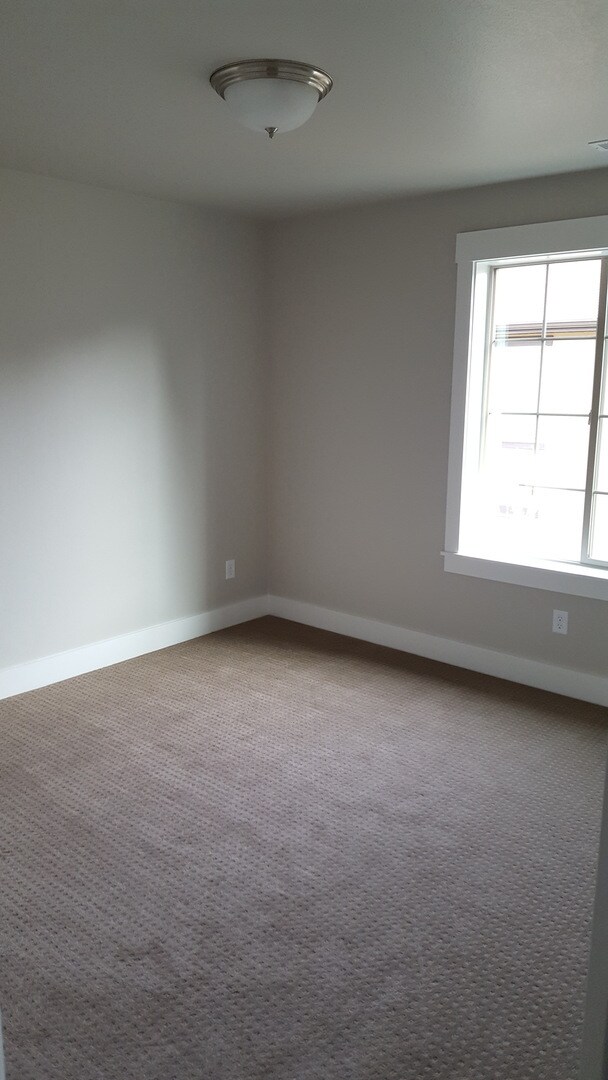 Foto del edificio - Tuscridge LLC