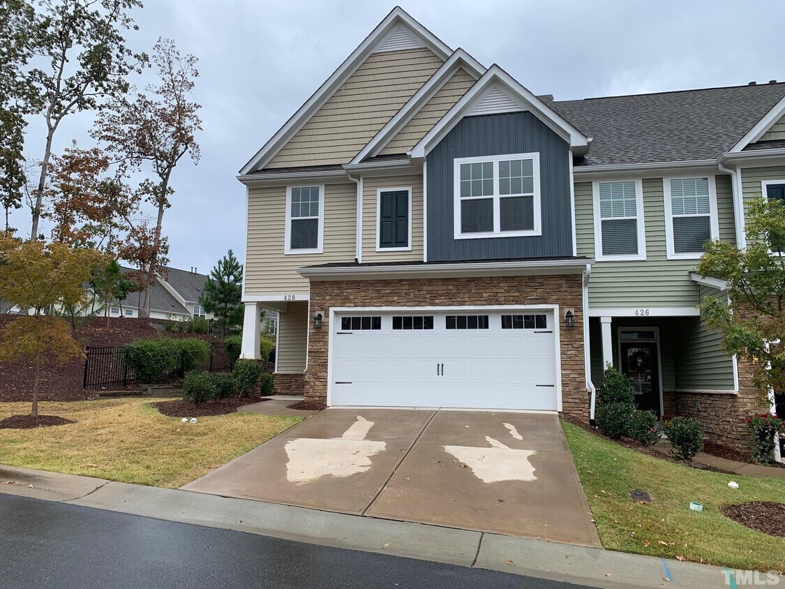 428 Talons Rst Wy, Cary, NC 27513 Townhouse for Rent in Cary, NC