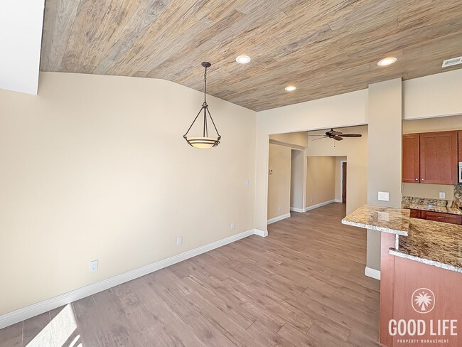 Foto del edificio - Newly remodeled 4bed/2bath home w/upgrades!