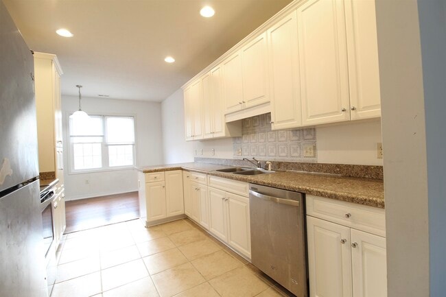 Foto del edificio - 2911 Diamond Spring Ln