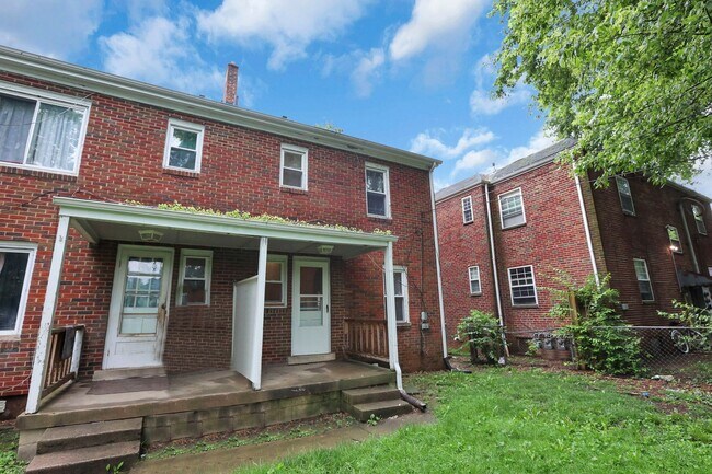 Foto del edificio - 47-53 S Burgess Ave