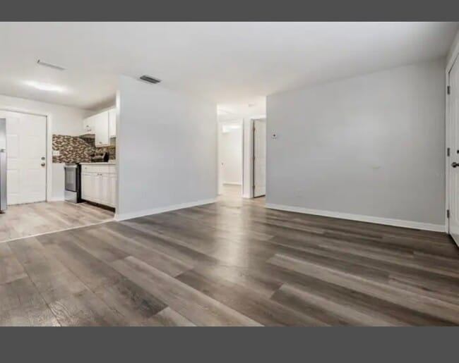 Photo - 1707 E Idell St Apartment