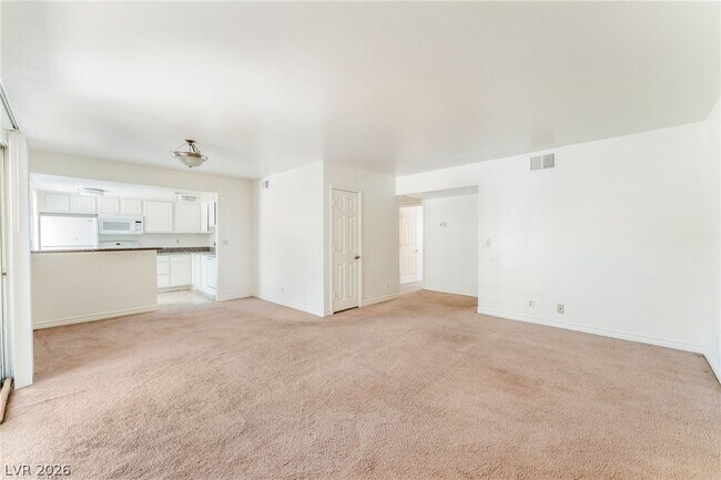 Building Photo - 4360 Sandy River Dr