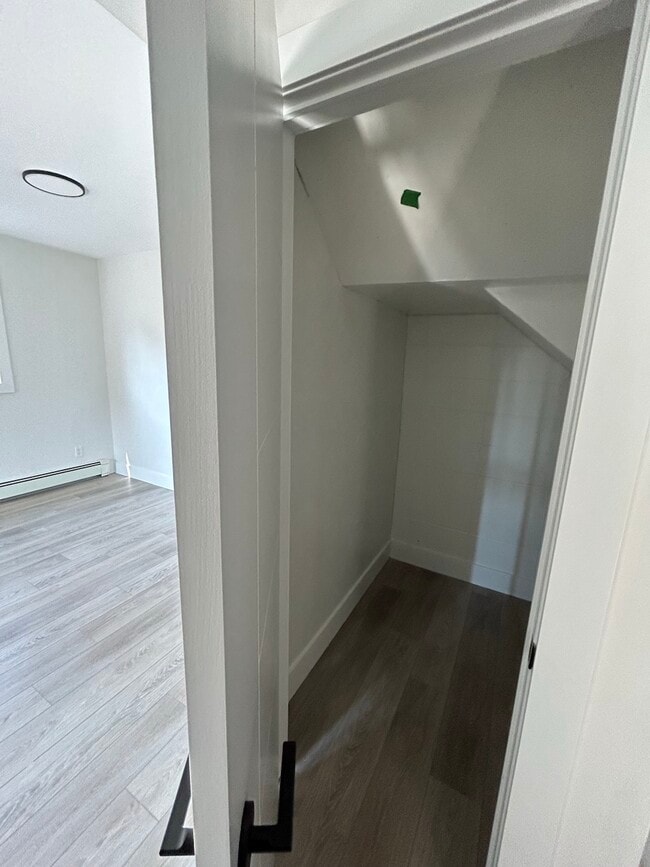 Building Photo - 104 Pinecrest Dr