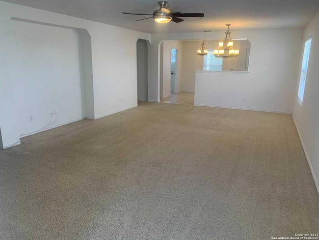 Building Photo - 3518 Ironwood Falls