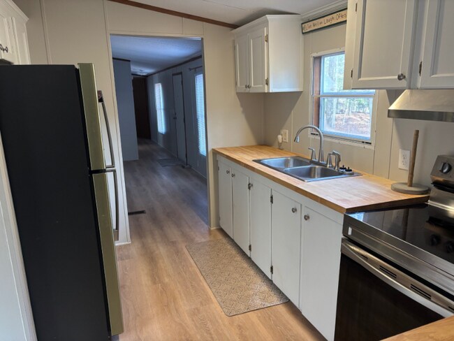 Foto del edificio - 61 Duckbill Rd