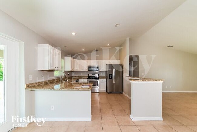 Building Photo - 10387 Grail Avenue