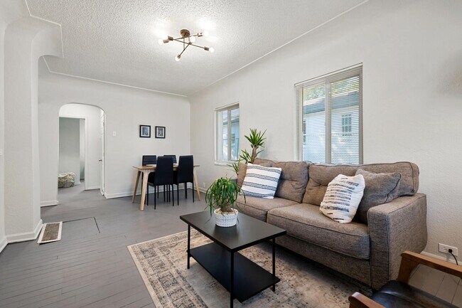 Photo - 4 bed 1 bath Home Available Now in Westwood!