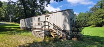 Building Photo - 312 Co Rd 135