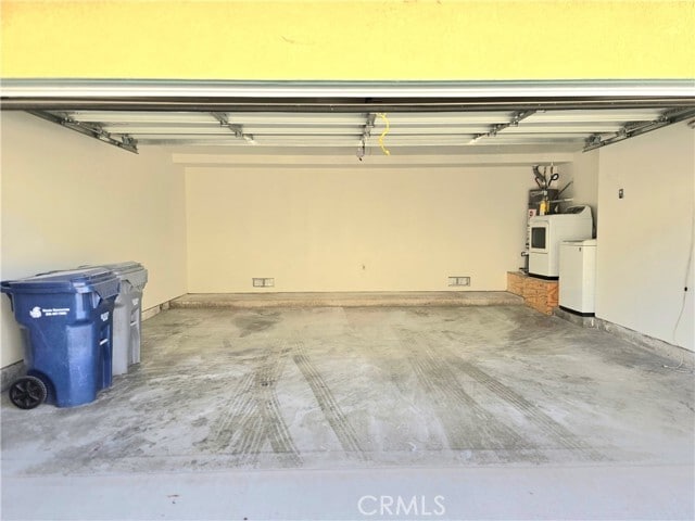 Building Photo - 16811 S Hobart Blvd