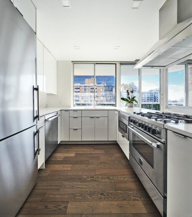 Foto del edificio - 3 bedroom in NEW YORK NY 10010