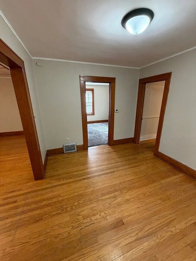 Foto del edificio - 1720-1722 Coleman Ave