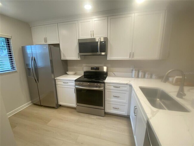 Foto del edificio - 796 Bird Bay Way