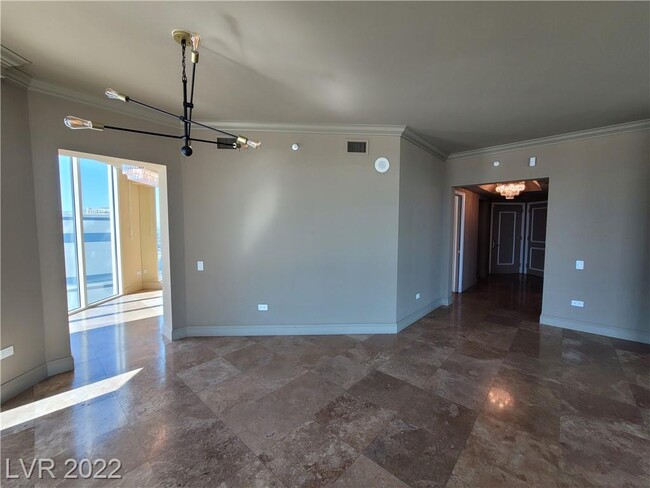 Foto del edificio - 2877 Paradise Rd