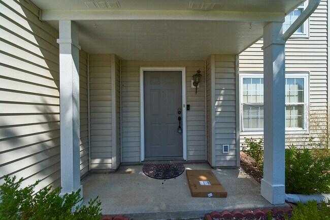 Building Photo - 2964 Sentiment Ln