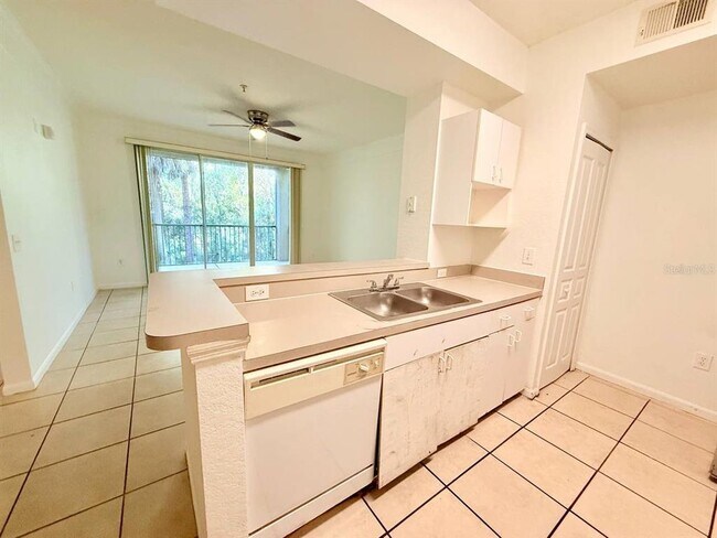 Foto del edificio - 17112 Carrington Park Dr