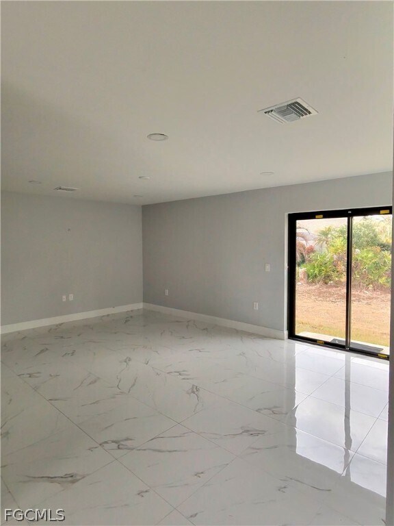 Foto del edificio - 636 Eisenhower Blvd