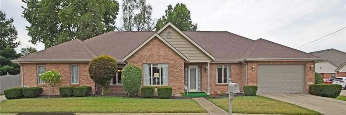 Primary Photo - 717 Terrace Ct
