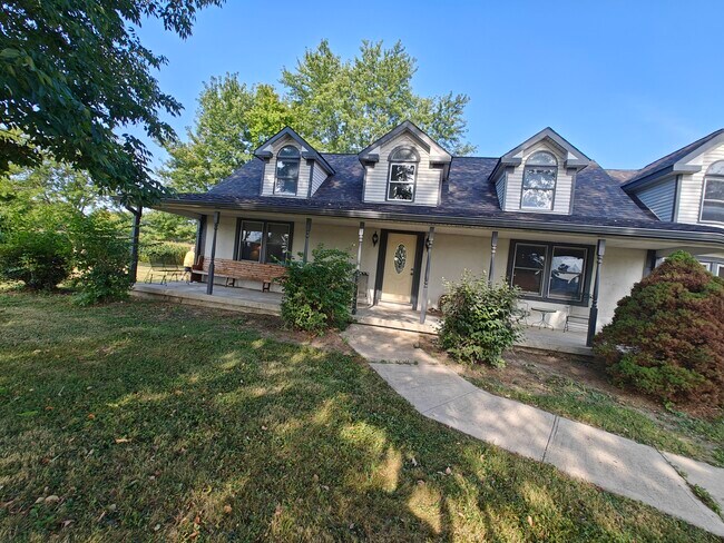 Foto del edificio - 1689 N Knightstown Rd