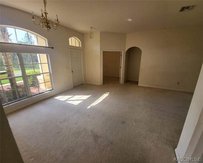 Foto del edificio - 2486 W Swanson Dr