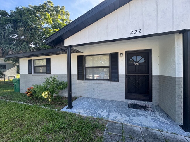 Building Photo - 222 S Julia Ave