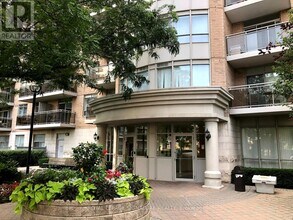 Building Photo - 650 Lawrence Ave W