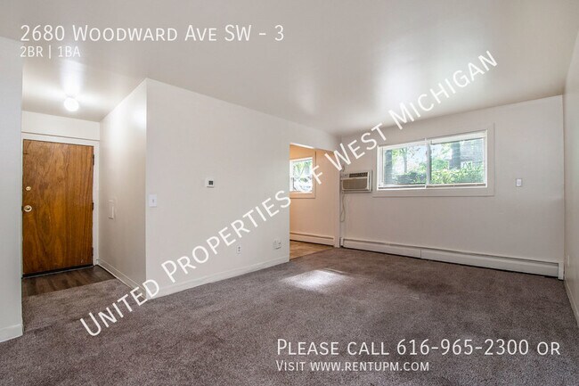 Foto del edificio - Available Now | 2 Bedroom 1 Bath Apartment...