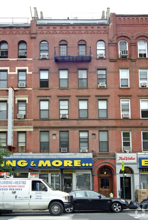 Primary Photo - 786 Amsterdam Ave