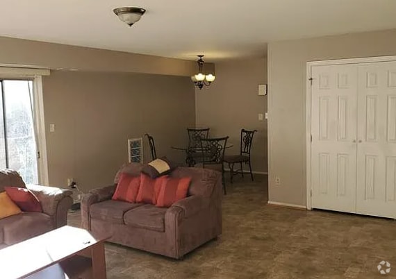 Building Photo - 7503 Riverdale Rd, Apt 2027
