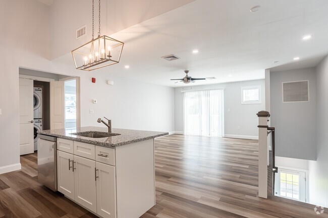 Interior Photo - Riverview Meadows