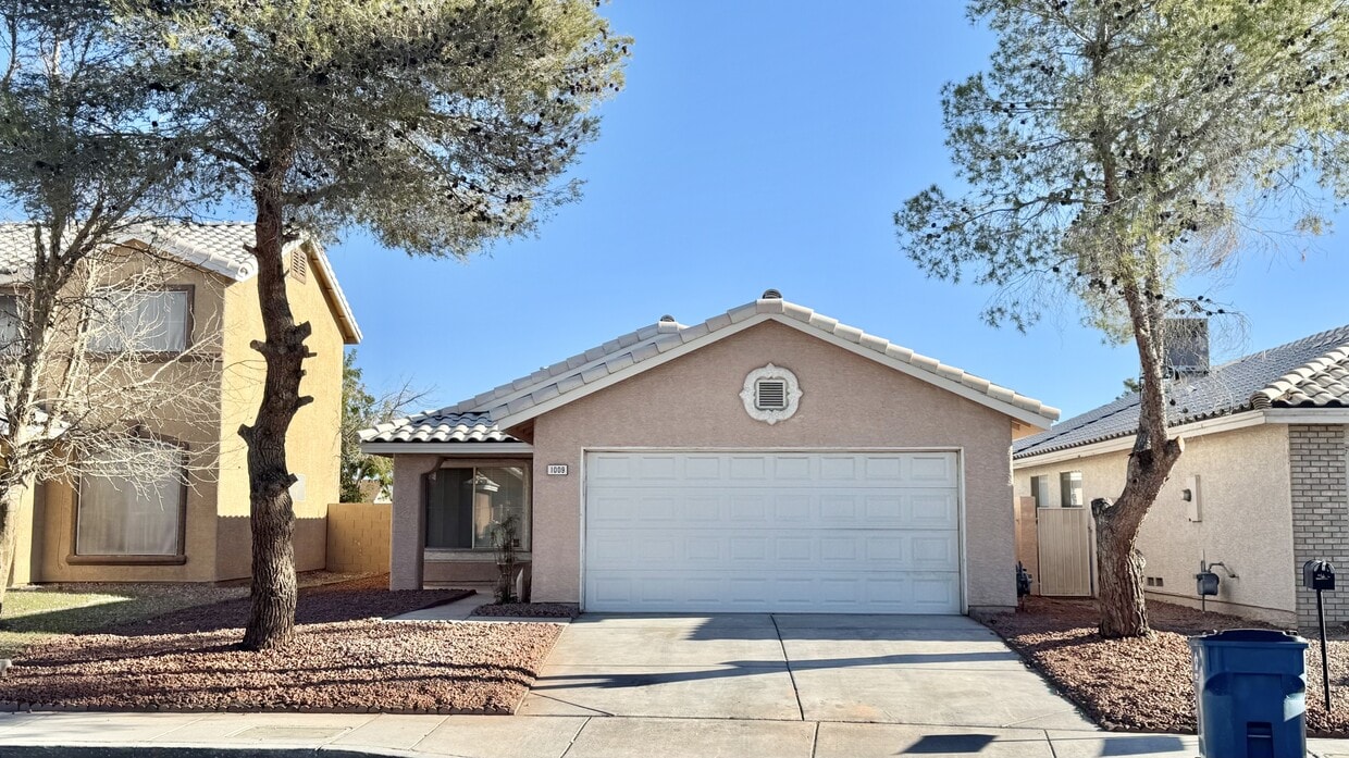 Foto principal - 1009 Torington Dr