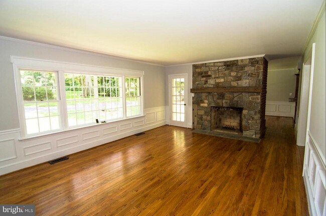 Foto del edificio - 6638 Holland St