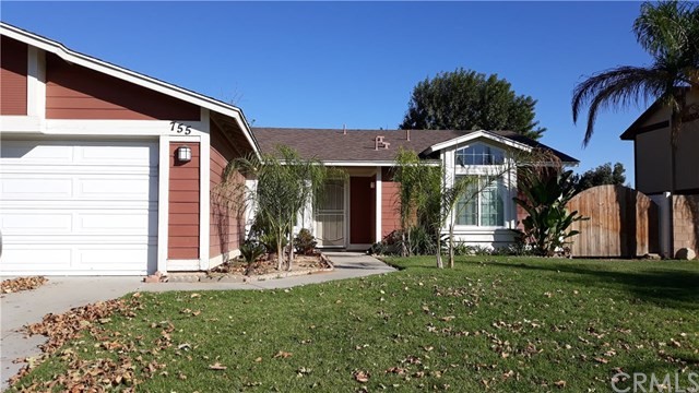 Foto principal - 755 S Macy St
