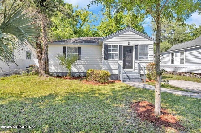 Foto del edificio - 3129 Gilmore St