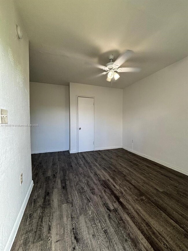 Foto del edificio - 708 NW 4th Ave