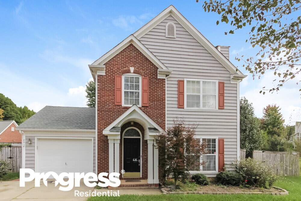 8618 Galena View Dr, Charlotte, NC 28269 House Rental in Charlotte