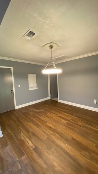 Building Photo - 6623 Cresthill St