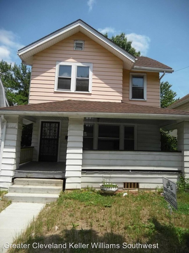 Building Photo - 3 br, 1 bath House - 757 Noah Avenue