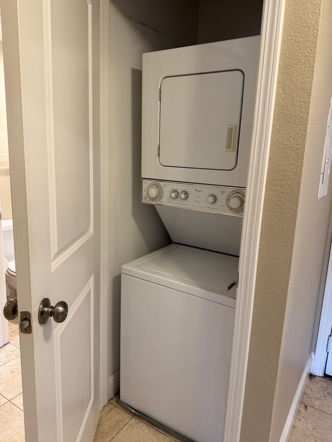 Building Photo - Hartz Property Management presents 1663 S....