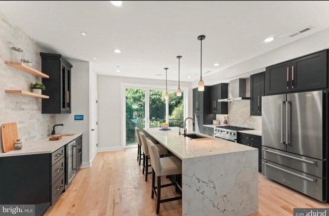 Foto del edificio - 6983 Silverwood St