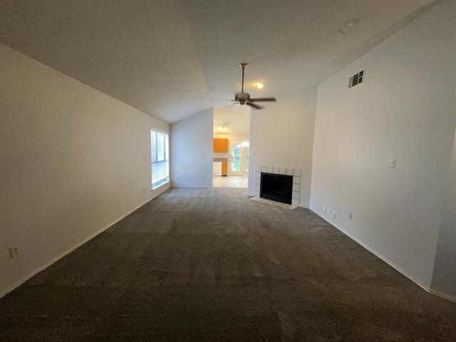 Foto del edificio - 1037 Stableway Ln
