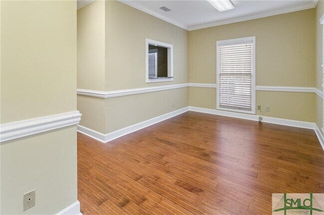 Building Photo - 315 Commercial Dr