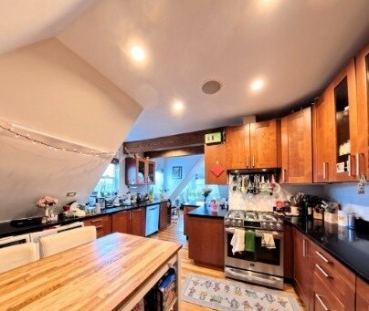 Foto del edificio - 181 Davis Ave