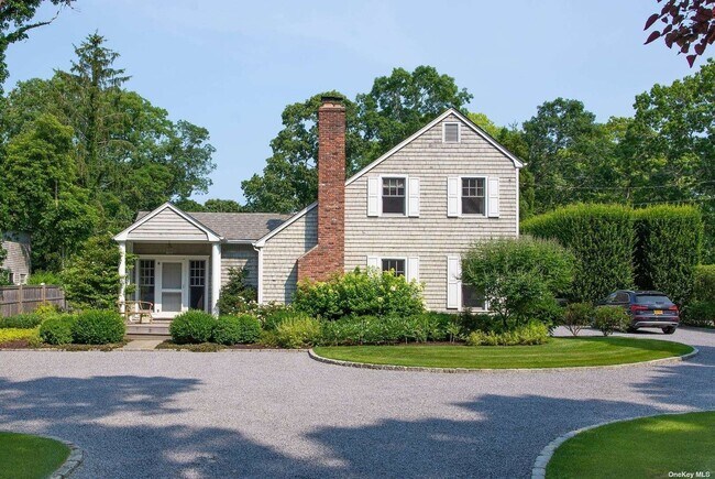 Building Photo - 65 Westwood Rd