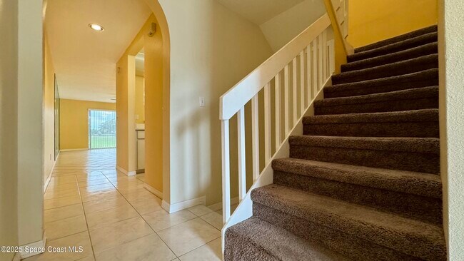 Building Photo - 145 Escambia Ln