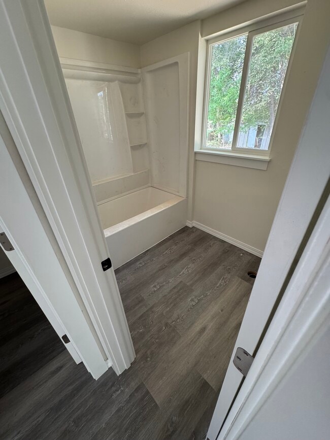 Bathroom - 202 N Keller Ave