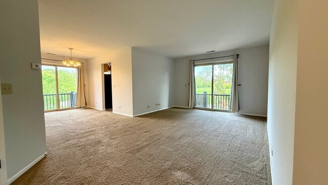 Building Photo - 1501 Raymond Dr