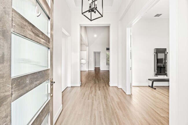 Foto del edificio - Stunning Single-Story Home with Designer Finishes, Private Pool & Expansive Greenbelt Lot