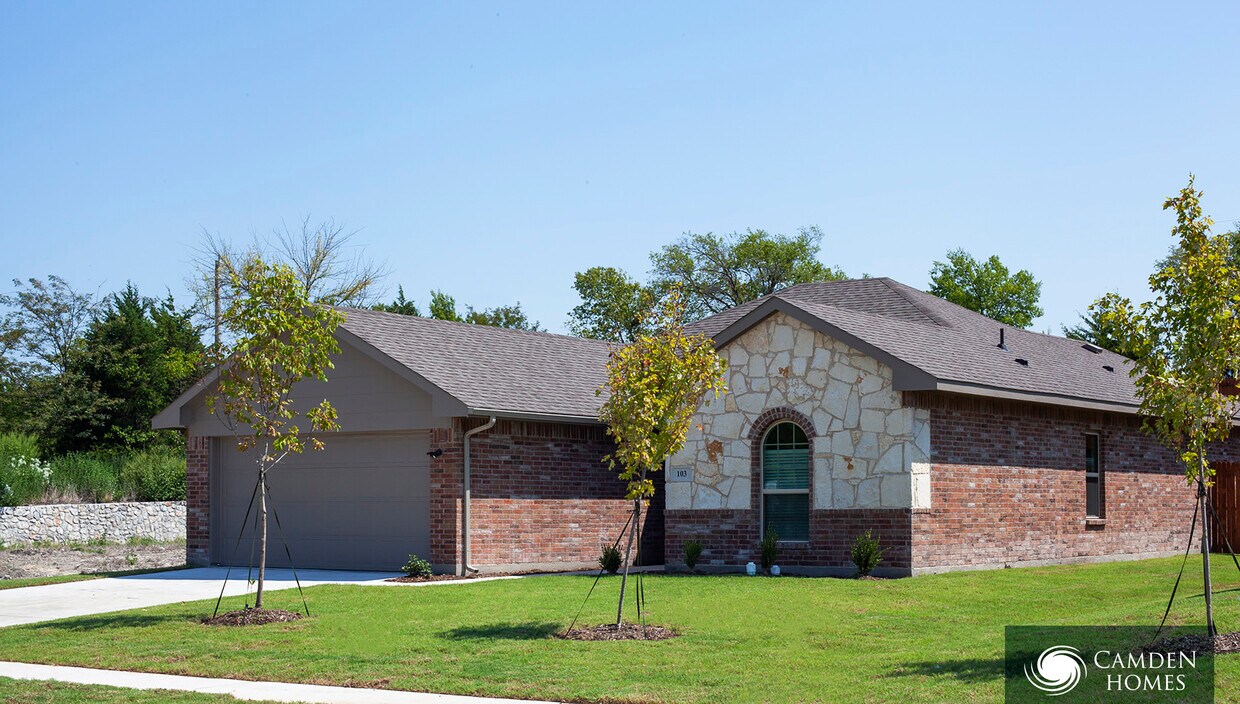 Primary Photo - 10062 Spice Ln
